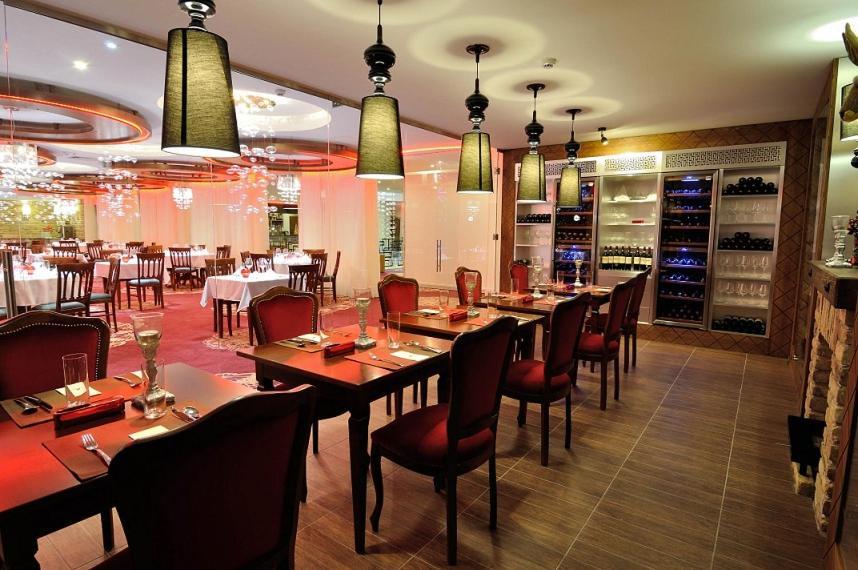 Hotel Cascade Resort & Spa Demjén Dış mekan fotoğraf