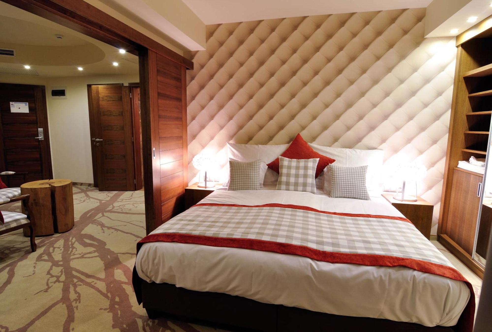 Hotel Cascade Resort & Spa Demjén Dış mekan fotoğraf